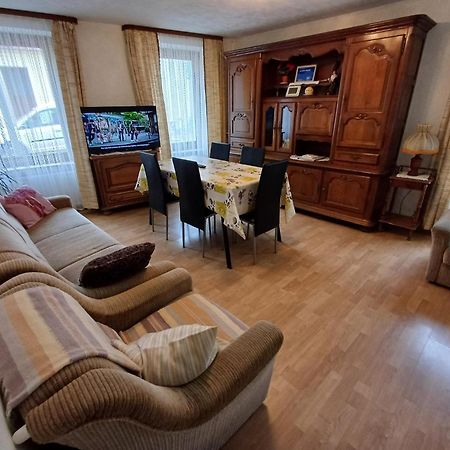 Appartamento Location-Meublé Issenheim Esterno foto