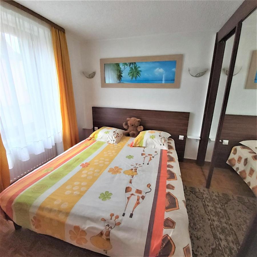Appartamento Location-Meublé Issenheim Esterno foto